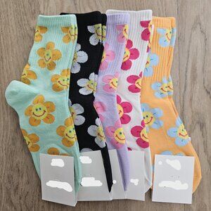 Flower Smiley Novelty Crew Socks 5 prs NEW Pink Purple Orange Mint Black Nursing